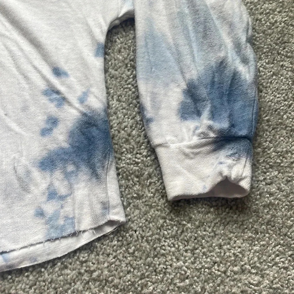 Kittenish blue/white tie dye cropped lightweight hoodie - Picture 4 of 7